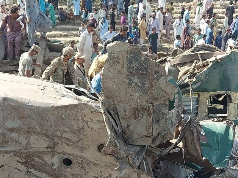 Army establishes relief camp at accident site
