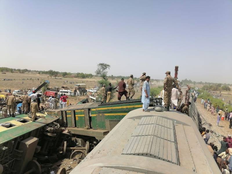 Army establishes relief camp at accident site