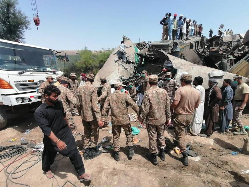 Army establishes relief camp at accident site