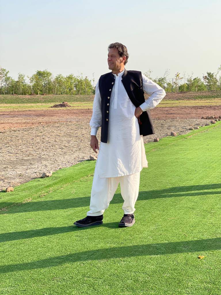 Govt planning for sports grounds at union council level: PM 