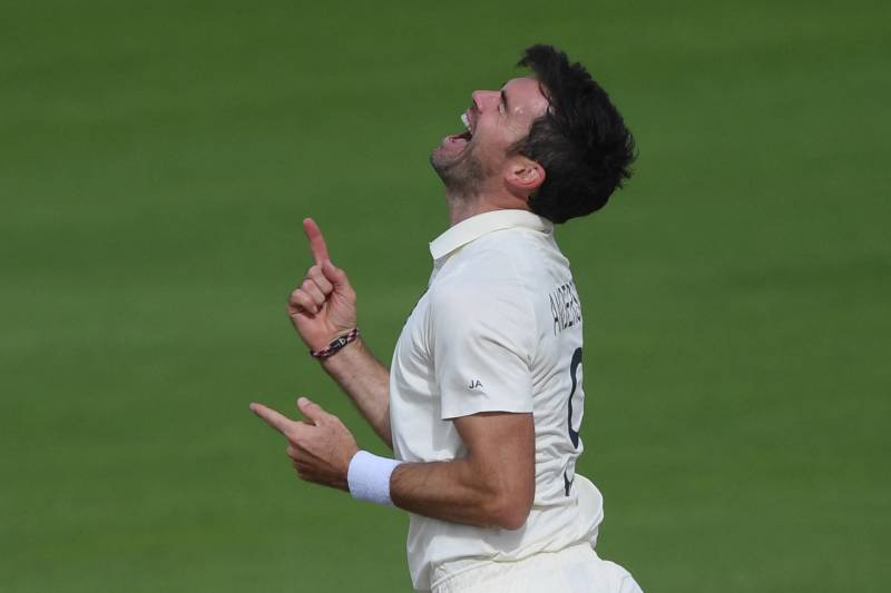 England's Anderson takes 1,000th first-class wicket