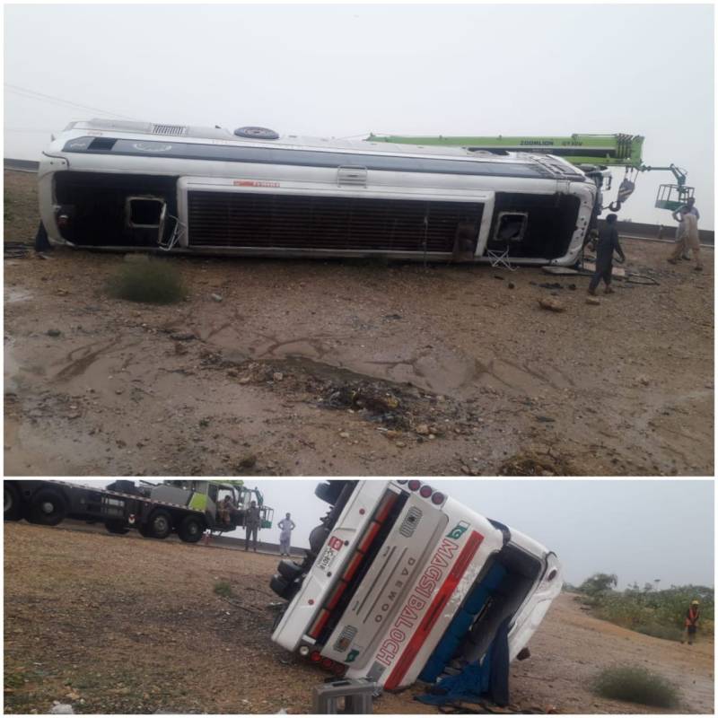 20 injured in two road accidents in Jamshoro 