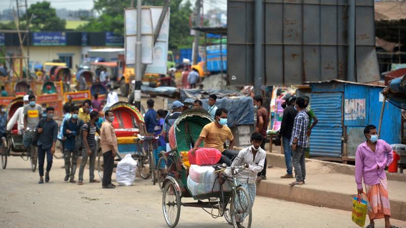 Mass exodus in Dhaka as virus lockdown lifted for festival
