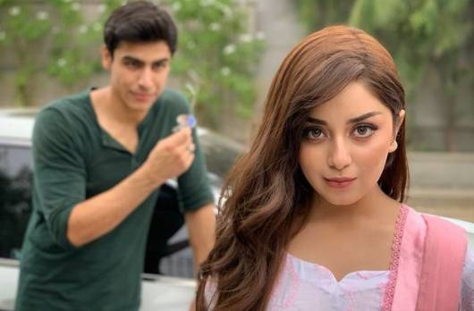 Alizeh Shah shares ‘naughty’ glimpses into her upcoming drama ‘Lekin’