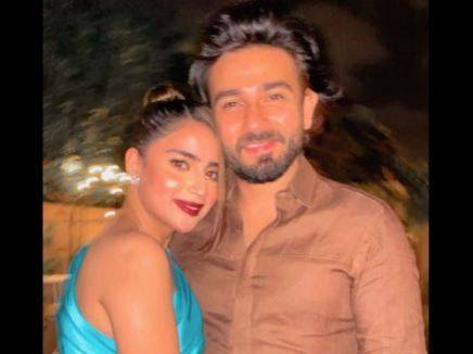 Saboor Aly, Ali Ansari’s latest exchange oozes ROMANCE 