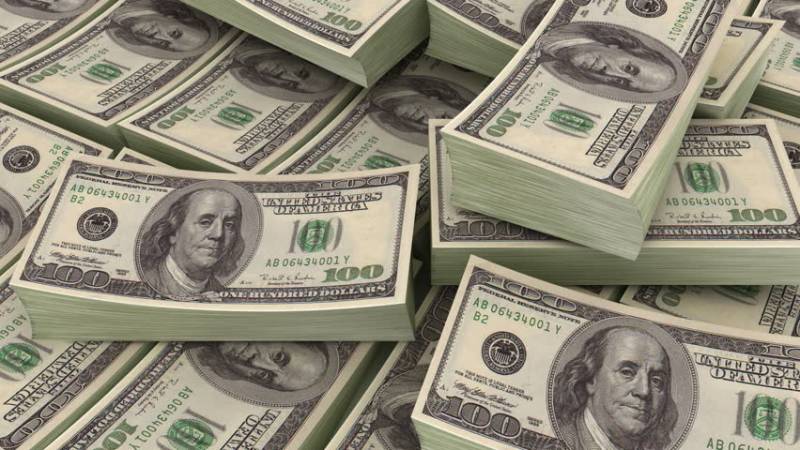Pakistani rupee thrashes US dollar