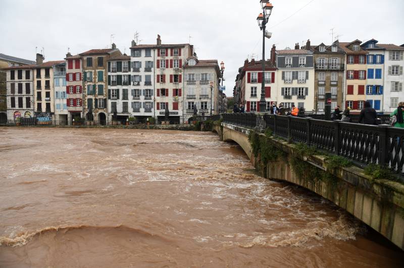 Southwest France hit by flooding after heavy rains