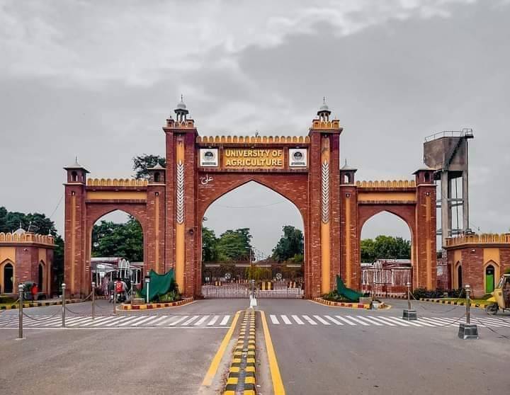 Faisalabad varsity clueless about girl students fight