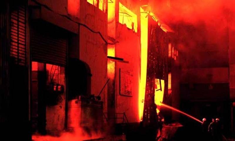 Fire breaks out in Karachi fabrics factory