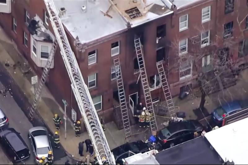 Eight kids among 12 dead in US house fire