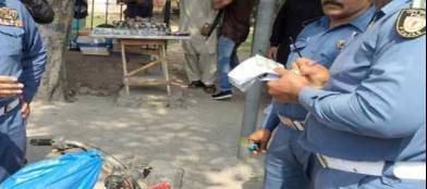 Two traffic cops gunned down in Hangu