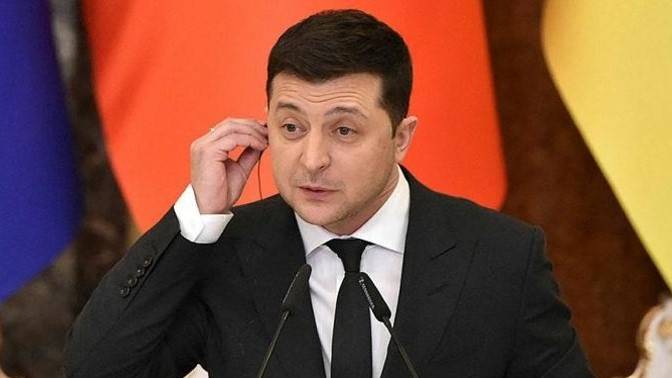 Ukraine says 'critically important to remain calm'