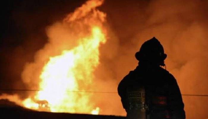 Fire in Gujranwala godown guts plastic worth millions