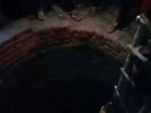 13 killed after falling down in India well