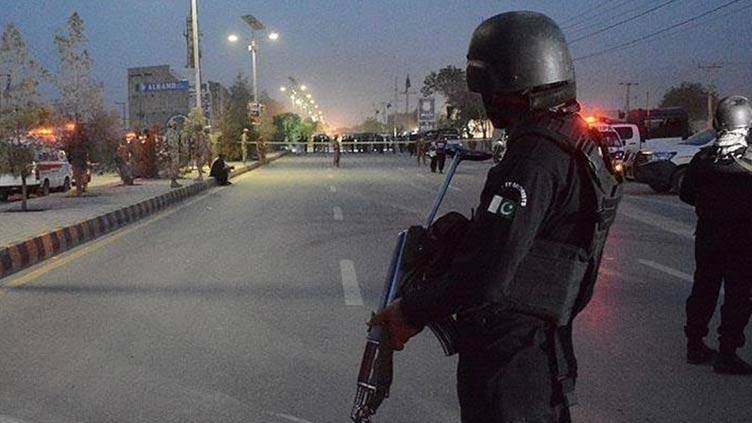 Robber injured, arrested in Lahore shootout