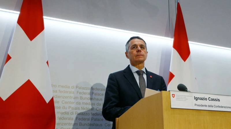 Switzerland adopts same sanctions as EU against Russia