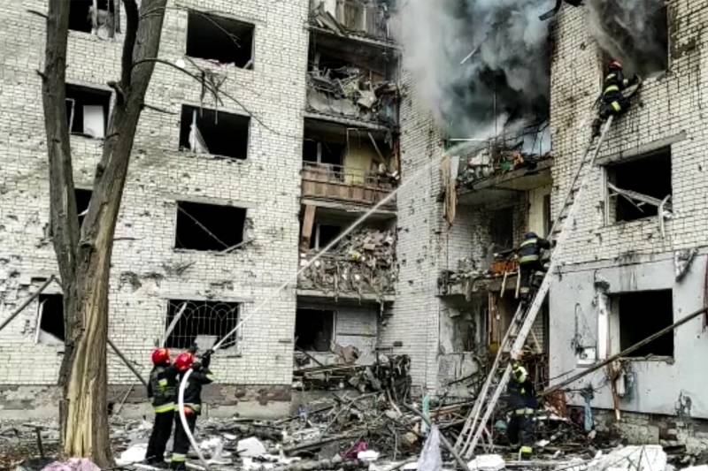 Thirty-three die in Russian strike on Ukraine's Chernihiv
