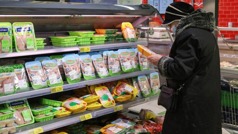 Russian shops to limit food sales to counter black market