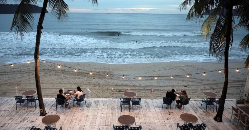 Malaysia to re-open for tourists after two-year Covid closure