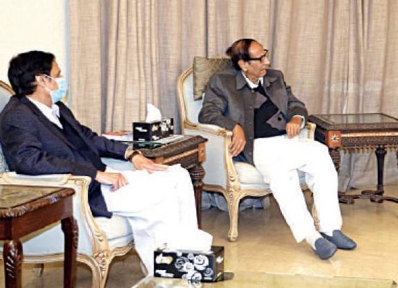PML-Q to take final decision today on support to PTI govt