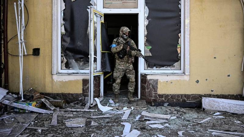 35 killed in Russian airstrike on Ukraine military base