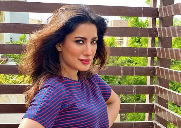 Mehwish Hayat's fun-filled ‘desi-western’ swag goes viral