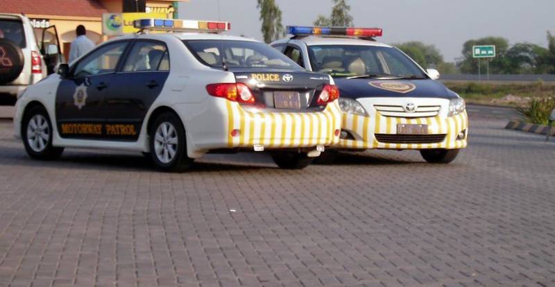 MP foil robbery bid with Customs officials near Faisalabad