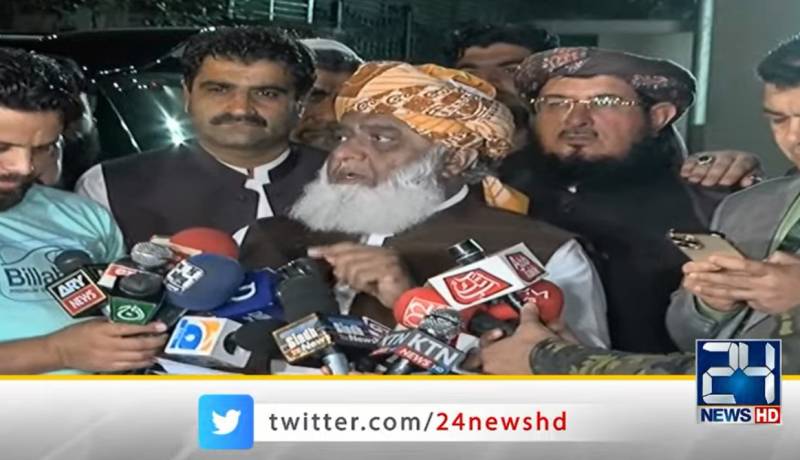 Fazl reiterates long march on March 23