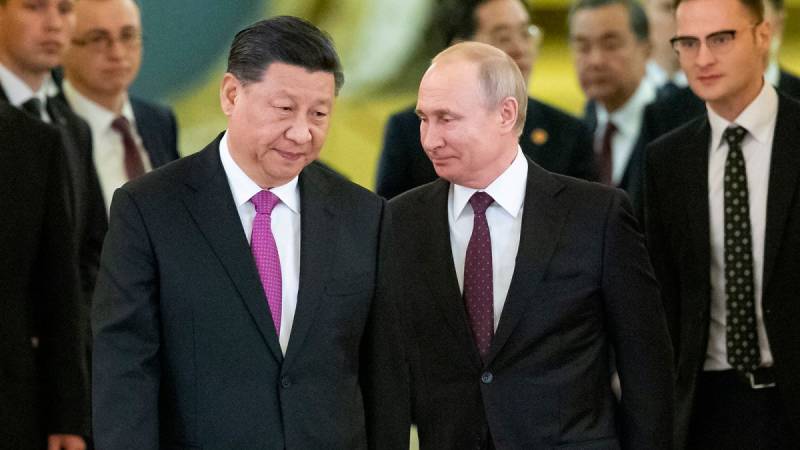 Pressure builds on China to drop its Russian ally