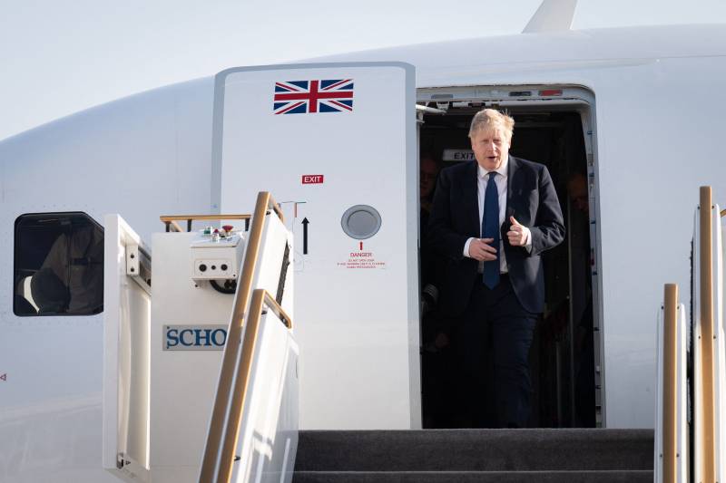 UK PM heads to Saudi, UAE for talks on oil, Russia