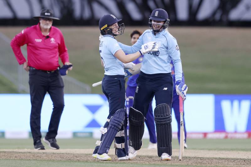 'Scrappy' England beat India to keep World Cup hopes alive