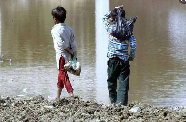 Two children drown in Larkana pond