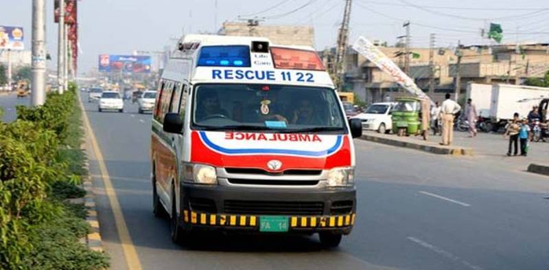 15 girl students injured after van overturns