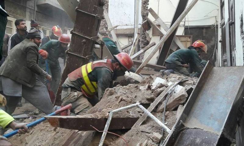 Man, minor girl die in Mardan roof collapse