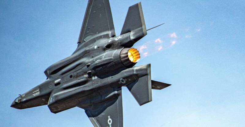 Canada to buy 88 F-35 fighter jets from Lockheed Martin