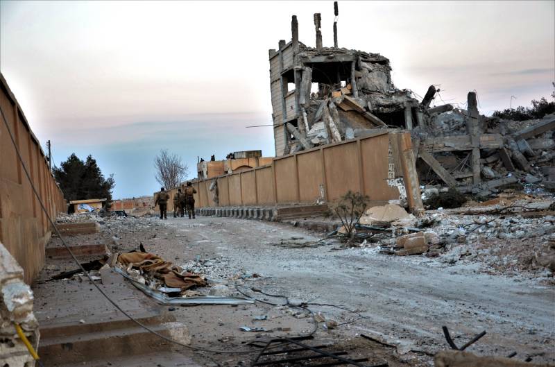 100 children missing from Syria jail attacked by IS: UN