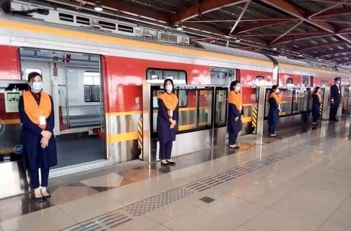 Metro train, bus shut down to avoid PTI rally