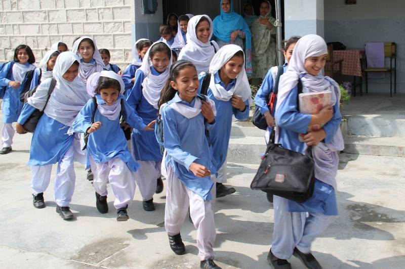 Billions for Punjab govt schools, not a penny for Insaf schools