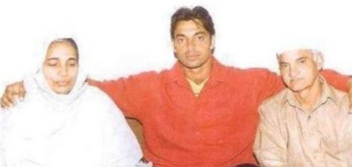 Shoaib Akthar shares heartfelt thoughts amid Mother’s Day