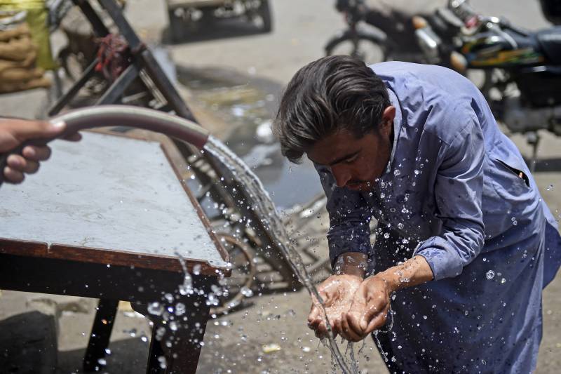 Met Office sees no respite from intense heat for most parts of country
