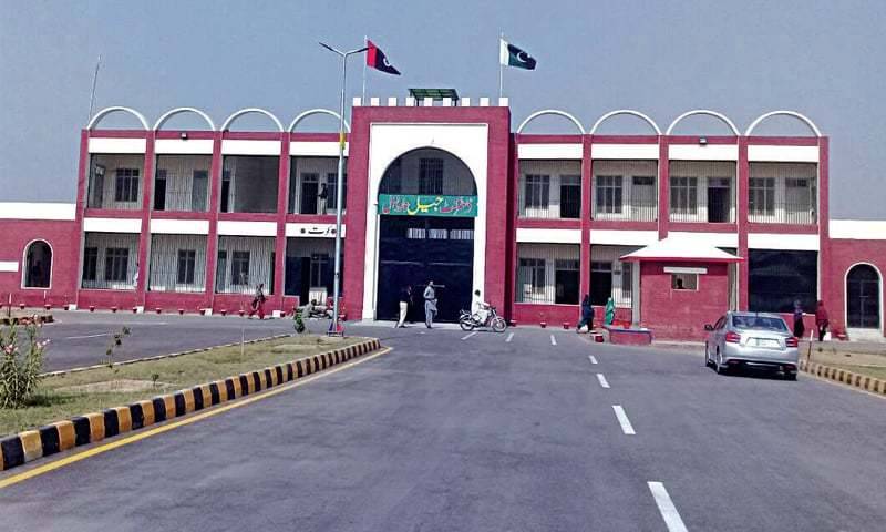 Narowal court awards death to three dacoits for killing trader