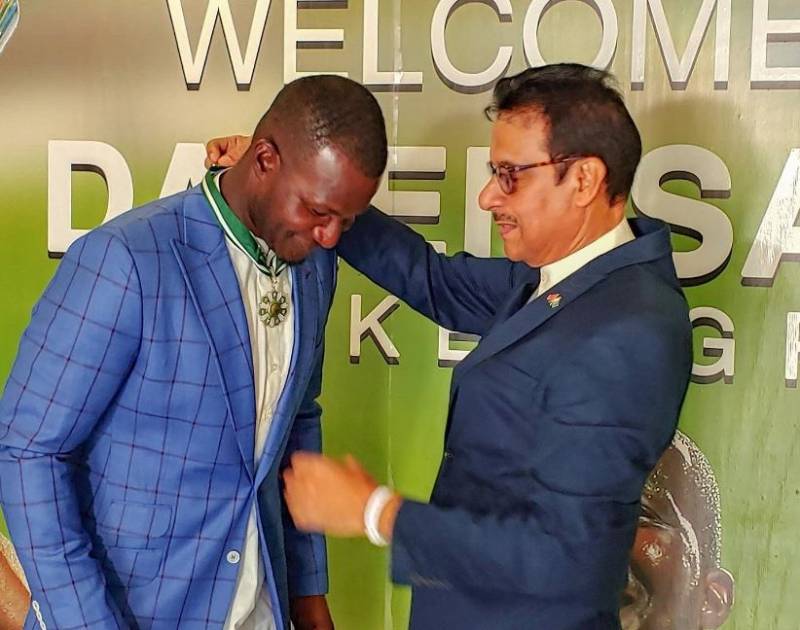 West Indies cricketer Daren Sammy receives Sitara-i-Pakistan award