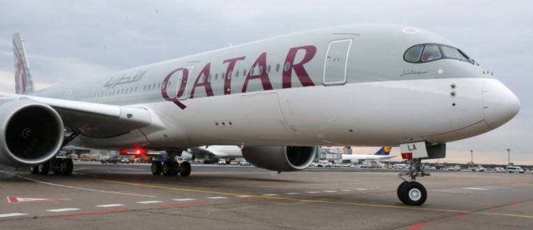 Qatar Airways plane makes emergency landing at Karachi airport