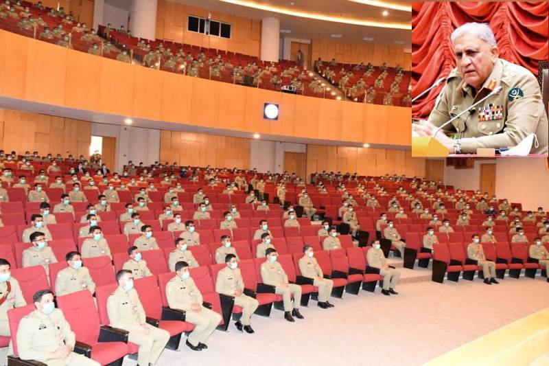 COAS visits Command and Staff College Quetta