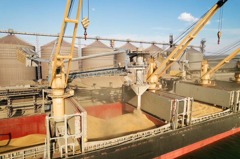 US urges Russia to open Ukrainian ports for grain exports