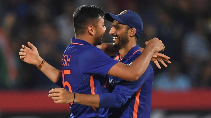Karthik, Avesh help India crush S. Africa to level T20 series