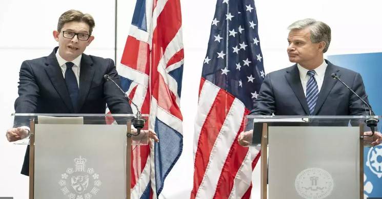MI5, FBI chiefs warn over China in rare joint address