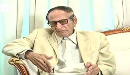 Shujaat says how can he support critics of institutions?