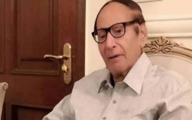Ch Shujaat calls upon politicians to steer country out of crisis