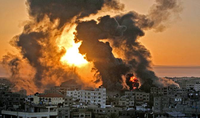 Pakistan strongly condemns Israeli airstrikes on Gaza